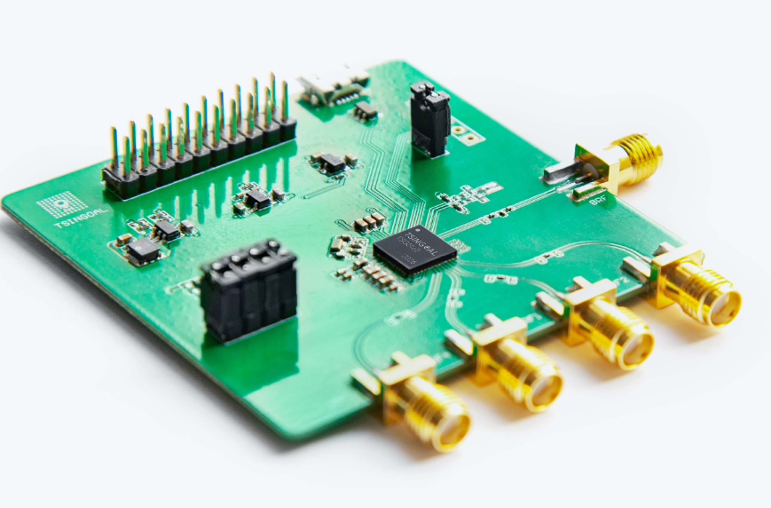 華說:高精度印刷電路板生產(chǎn)車間無塵室潔凈度